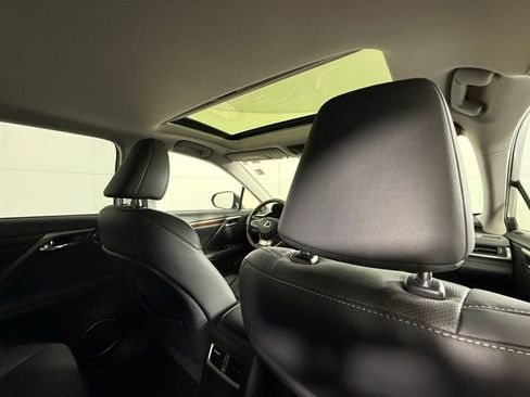 Certified 2020 Lexus RX 450hL AWD w/ Premium Package image 31