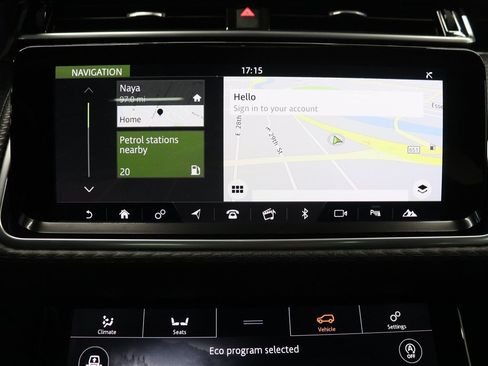 Used 2018 Land Rover Range Rover Velar R-Dynamic SE AWD/4WD image 37