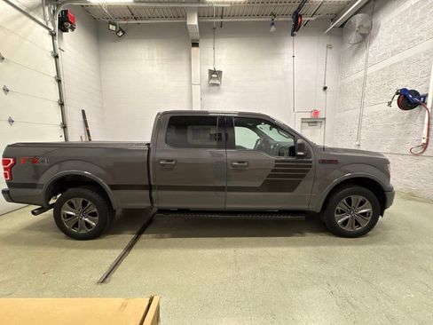 Used 2018 Ford F150 XLT w/ Equipment Group 302A Luxury AWD/4WD image 3