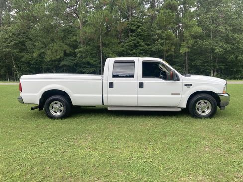 Used 2004 Ford F350 Lariat image 5