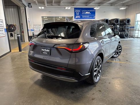 New 2026 Honda HR-V EX-L image 5