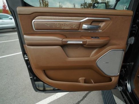 Used 2022 RAM 1500 Limited image 15