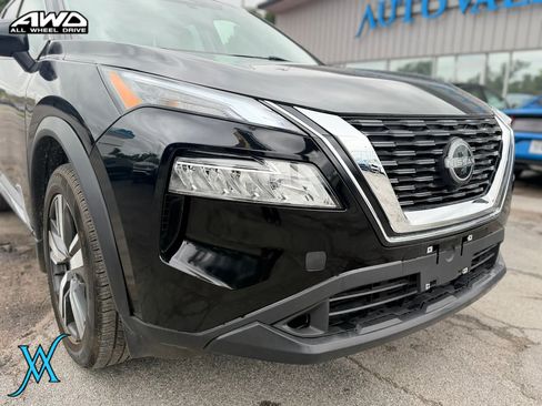 Used 2023 Nissan Rogue SL AWD/4WD image 10