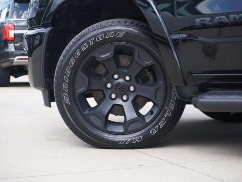 Used 2025 RAM 1500 Big Horn AWD/4WD image 16