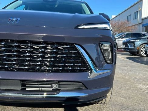 New 2026 Buick Envision Avenir image 4