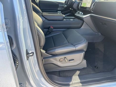 New 2025 Ford Expedition Tremor image 34