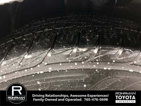 Used 2016 Kia Sedona SX image 31