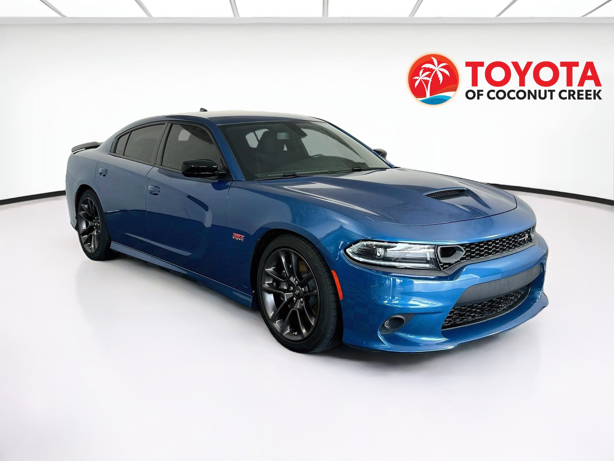 Used 2023 Dodge Charger Scat Pack w/ Harman/Kardon Audio Group RWD image 1