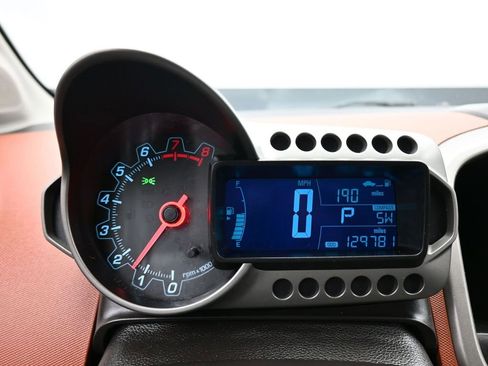 Used 2015 Chevrolet Sonic LTZ image 14