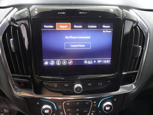 Used 2023 Chevrolet Traverse High Country AWD/4WD image 25