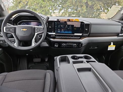 Used 2024 Chevrolet Silverado 1500 LT w/ Protection Package image 17