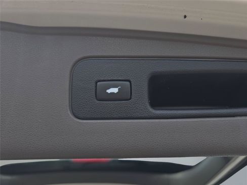 Used 2016 Honda Odyssey EX-L image 30