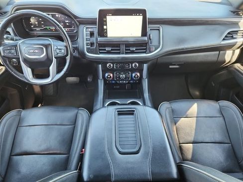Used 2022 GMC Yukon XL SLT w/ SLT Luxury Package AWD/4WD image 20