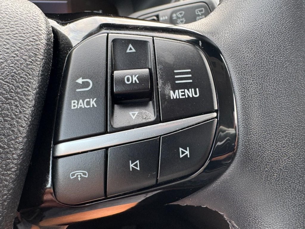 Certified 2023 Ford Escape Active AWD/4WD image 17