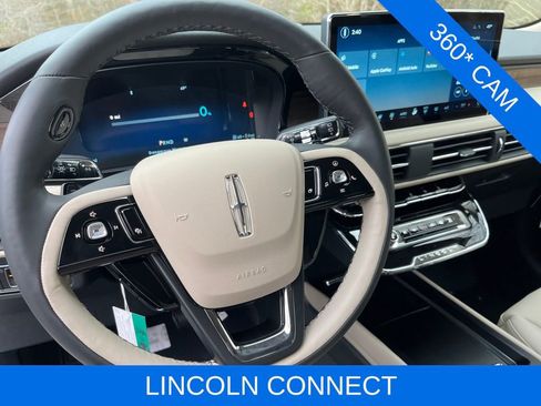 New 2026 Lincoln Corsair Grand Touring image 8