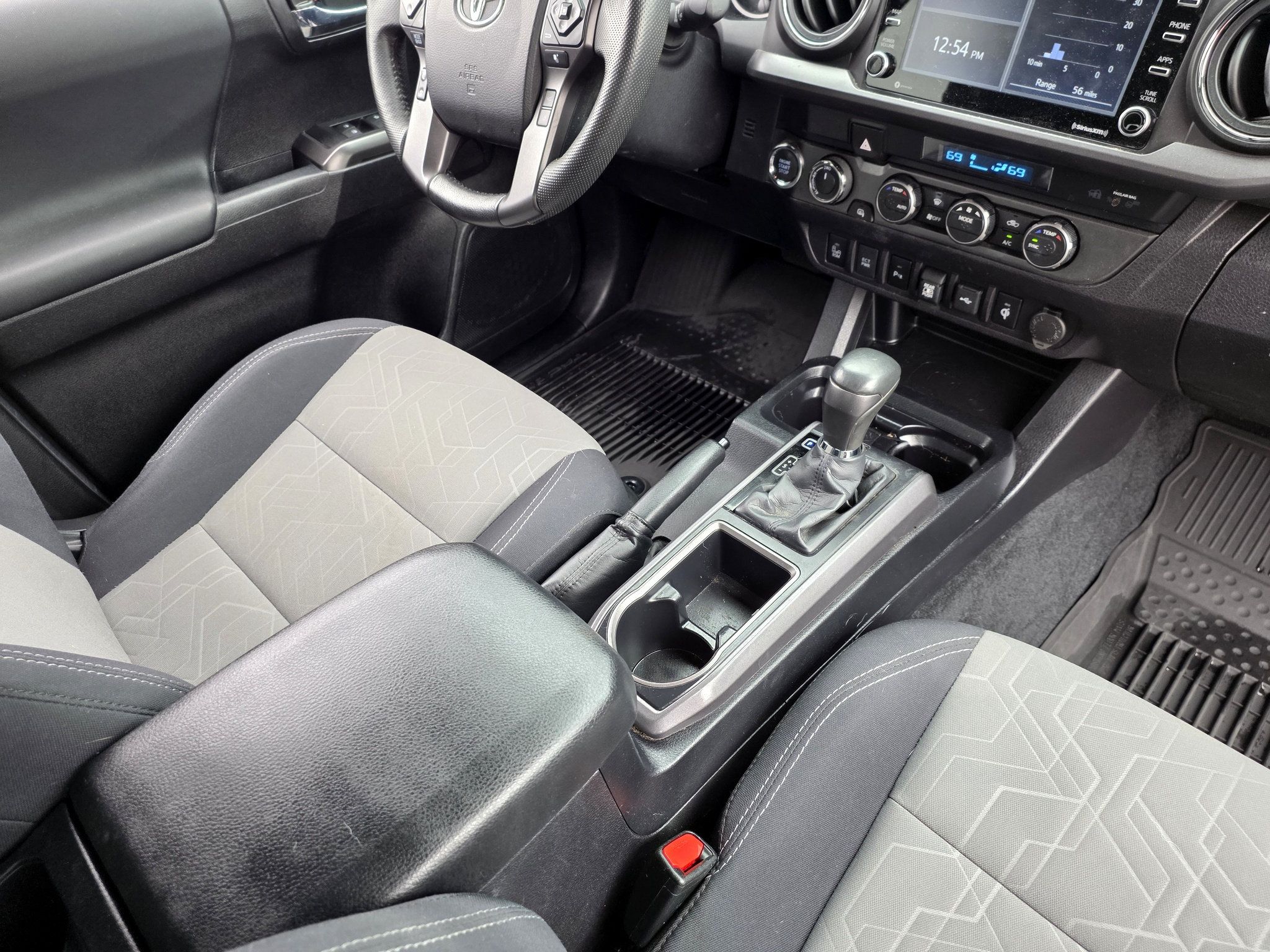 Used 2021 Toyota Tacoma TRD Off-Road w/ Technology Package AWD/4WD image 36