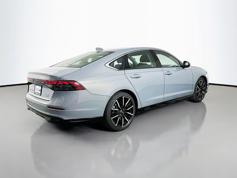 New 2026 Honda Accord Touring image 7
