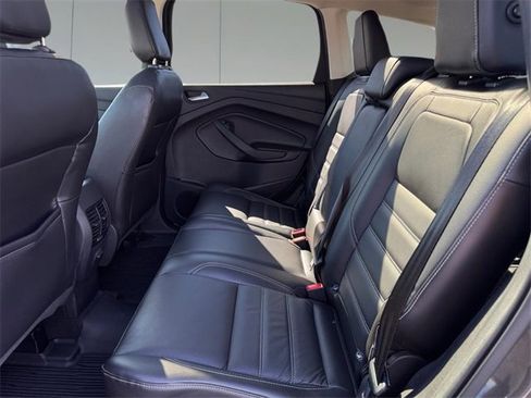 Used 2018 Ford Escape SEL image 9