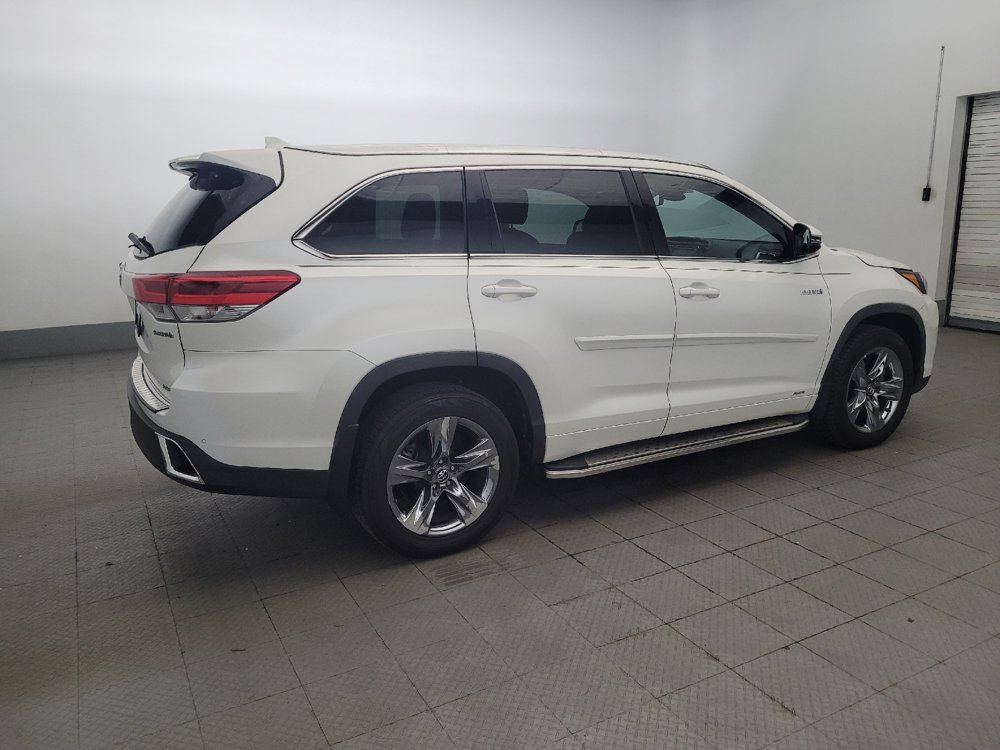 Used 2019 Toyota Highlander Limited Platinum AWD/4WD image 10