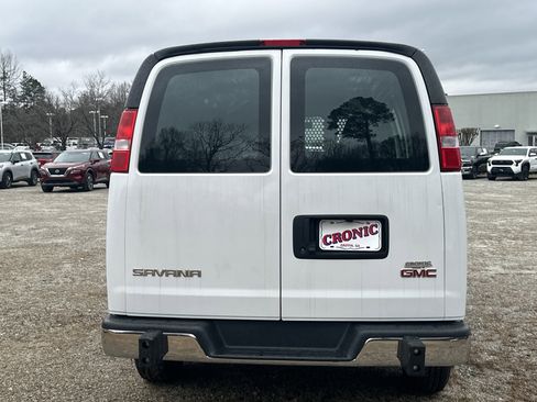 Used 2024 GMC Savana 2500 w/ Driver Convenience Package image 6