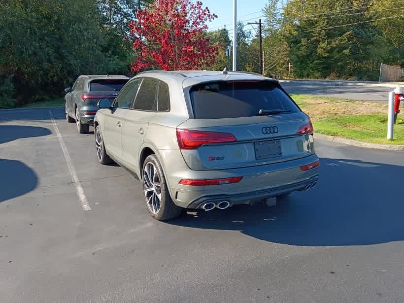 Used 2023 Audi SQ5 Premium Plus w/ Premium Plus Package AWD/4WD image 3