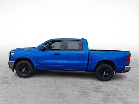 Used 2025 RAM 1500 Big Horn AWD/4WD image 2