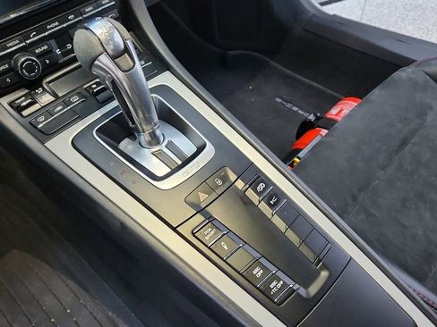 Used 2014 Porsche 911 GT3 image 29