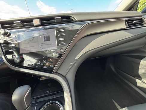 Used 2019 Toyota Camry SE w/ Audio Package FWD image 30