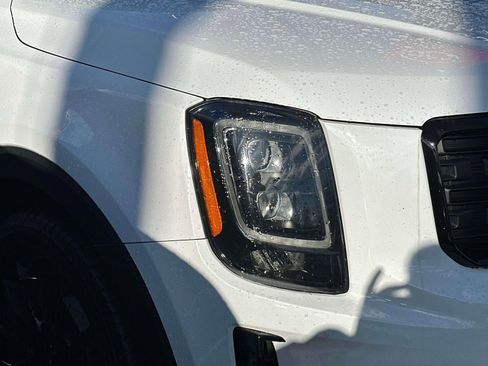Used 2022 Kia Telluride SX w/ Nightfall Edition Package image 7