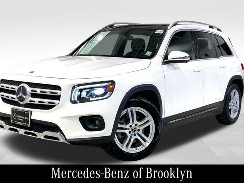Certified 2022 Mercedes-Benz GLB 250 GLB 250 image 2