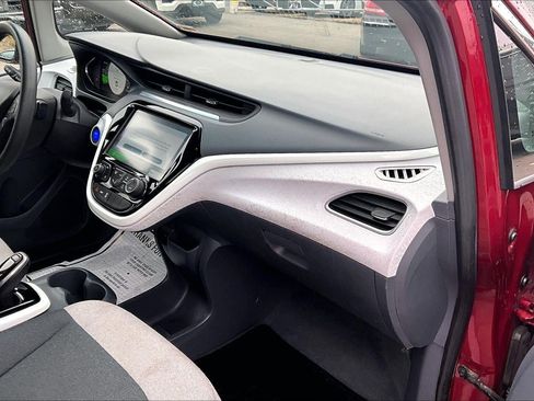 Used 2021 Chevrolet Bolt LT image 14
