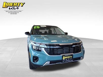 Certified 2025 Kia Seltos S