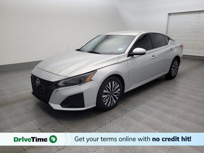 Used 2023 Nissan Altima 2.5 SV