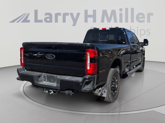 Certified 2024 Ford F350 Lariat w/ Lariat Ultimate Package AWD/4WD image 3