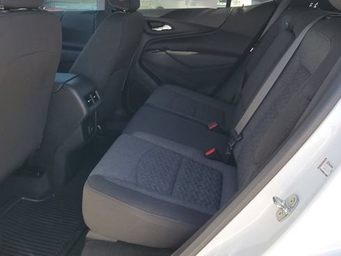 Used 2022 Chevrolet Equinox LT AWD/4WD image 8