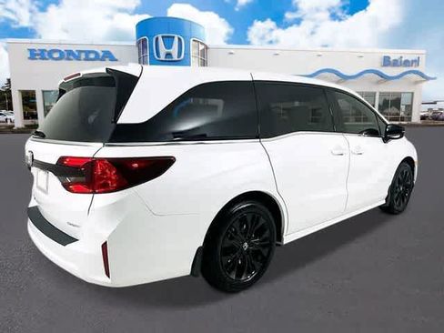 Used 2026 Honda Odyssey Sport-L image 5