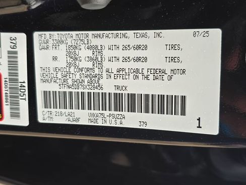 Used 2025 Toyota Tundra Platinum image 35