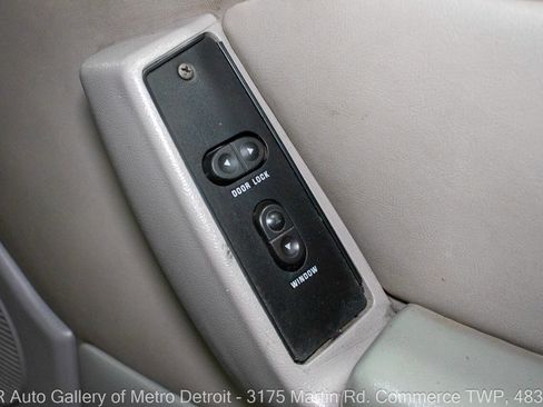 Used 1991 Ford Mustang GT RWD image 37