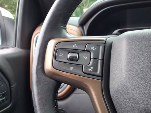 Used 2021 Chevrolet Silverado 1500 High Country w/ Technology Package AWD/4WD image 24