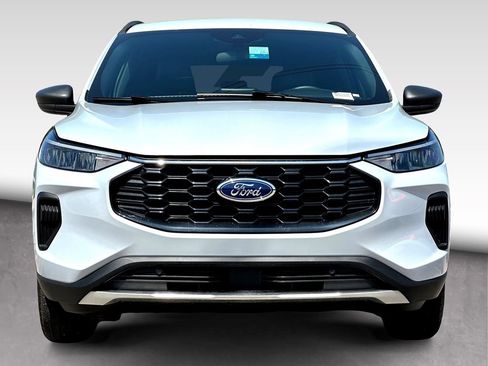 Used 2025 Ford Escape ST-Line AWD/4WD image 3