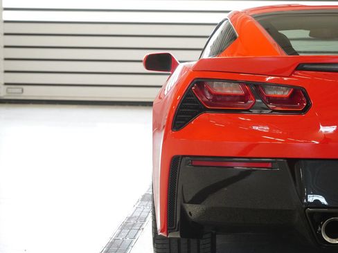 Used 2014 Chevrolet Corvette Stingray Coupe w/ 2LT Preferred Equipment Group RWD image 10