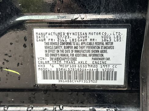 Certified 2023 Nissan Sentra SV image 28