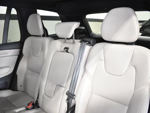 Used 2026 Volvo XC90 B6 Ultra w/ Lounge Package AWD/4WD image 36