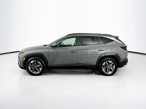 Used 2025 Hyundai Tucson SEL FWD image 4
