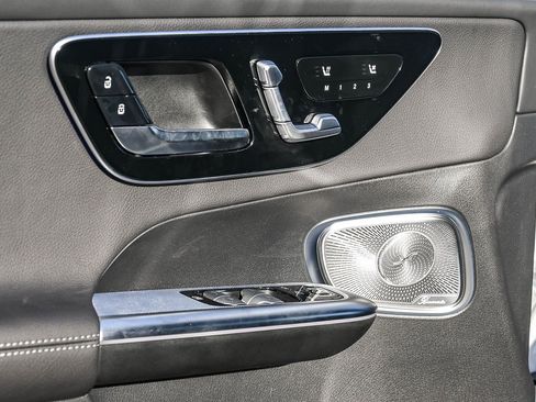 New 2026 Mercedes-Benz GLC 300 image 17