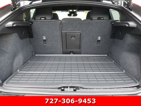 Used 2023 Volvo C40 P8 Recharge Ultimate image 21