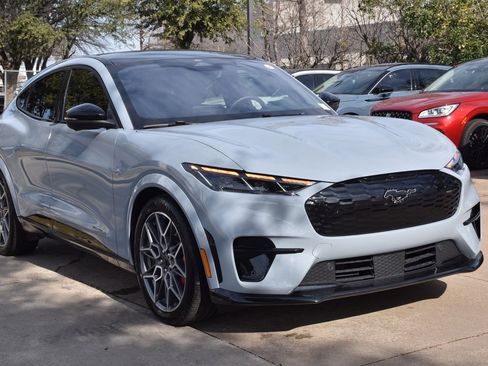Certified 2025 Ford Mustang Mach-E GT image 4