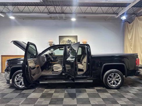 Used 2018 GMC Sierra 1500 SLT w/ Texas SLT Premium Package AWD/4WD image 8