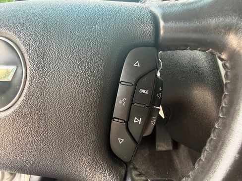 Used 2008 Chevrolet Impala LTZ FWD image 20