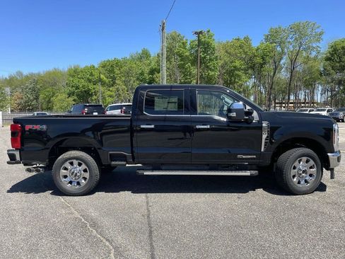 New 2026 Ford F250 Lariat AWD/4WD image 2